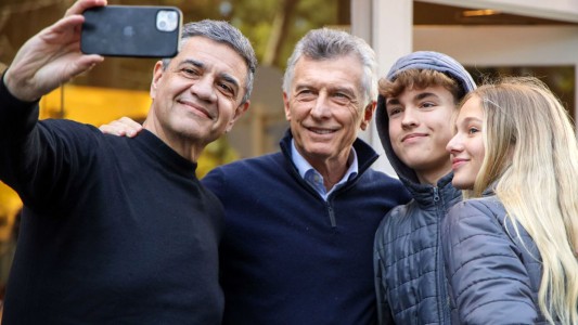 "Siempre se puede mejorar más": Mauricio Macri se mostró con su primo Jorge en campaña