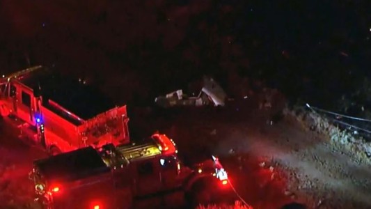 Tres personas murieron al chocar dos helicópteros que combatían un incendio en California