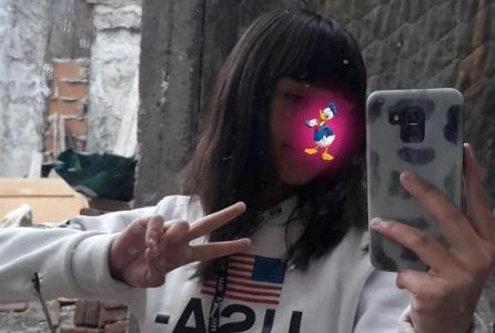 Buscan el celular que le robaron a Morena: creen que lo cambiaron por droga