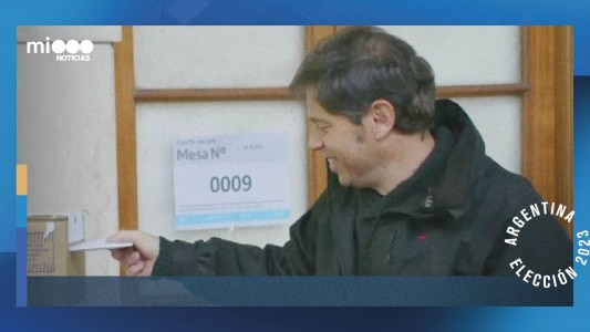 Votó Kicillof: "Estamos eligiendo para los próximos cuatro años y más allá"