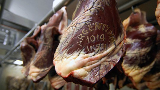 El Gobierno cerró las exportaciones de carne por 15 días