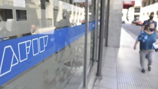 La AFIP detectó cuentas no declaradas en el exterior por $116.000 millones
