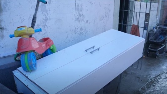 Las marcas de la inundación en Villa La Cava