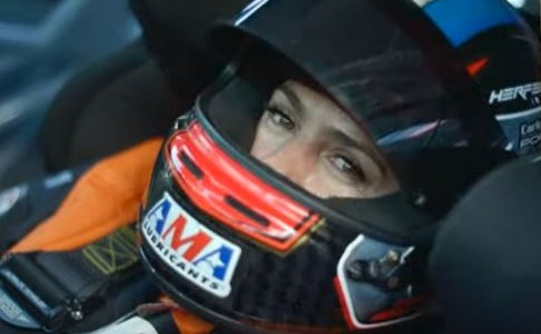 Pequeños Grandes Sueños: Ianina Zanazzi, la piloto que rompió los estereotipos del automovilismo