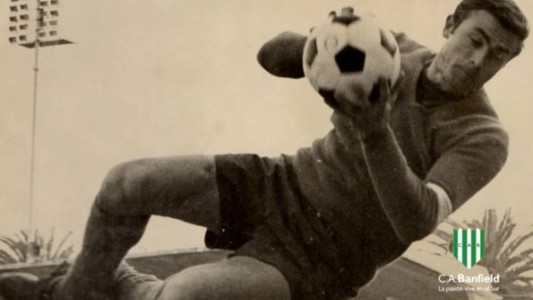 Falleció el histórico arquero de Banfield, Edilberto Righi