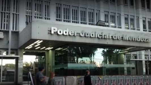 Remueven a empleados forenses por la cremación errónea del cuerpo de una beba en Mendoza