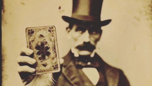 "Flor Imperial": las aventuras de un contrabandista inglés en la Argentina del 1900