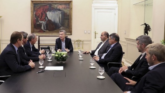 Macri se reunió con gobernadores peronistas