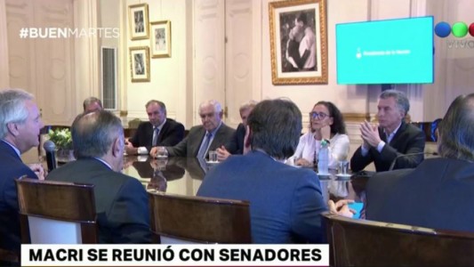 Macri se reunió con senadores