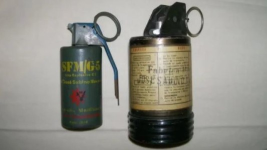 Encontraron granadas de Montoneros y un arsenal de armas en un departamento de Palermo