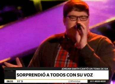 Cantó y sorprendió a todos