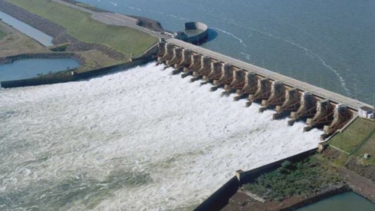 Paraguay tomó el 100% de la energía de Yacyretá y aumenta la tensión con la Argentina