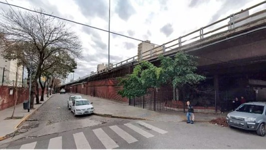 Un hombre fue asesinado a balazos frente a su hijo de 9 años en Constitución