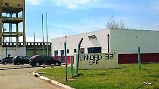 Tres presos del Penal de Florencio Varela rompieron alambrados y se fugaron