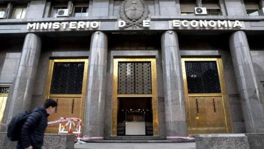 La Argentina le pagó US$ 190 millones al Club de París y aumenta la presión sobre el tipo de cambio