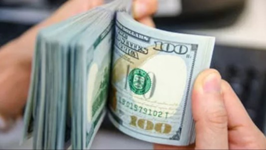 El dólar blue abrió con una nueva suba