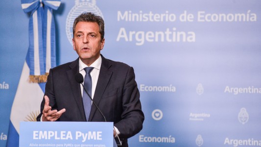 Massa adelantó que hará un anuncio para consolidar las reservas y evitar un “ataque especulativo”