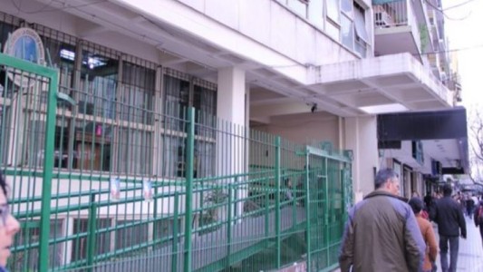 Identificaron al menor que realizó llamados con amenazas de bombas a una escuela y condenaron a  sus padres