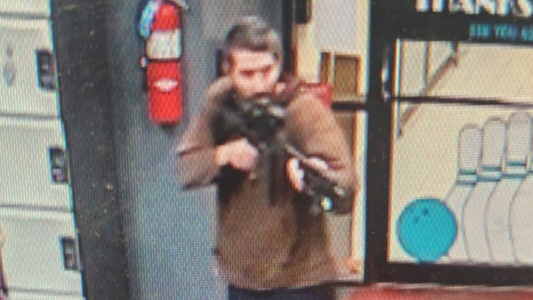 Tiroteo masivo en Estados Unidos: un hombre mató a 22 personas con un rifle automático