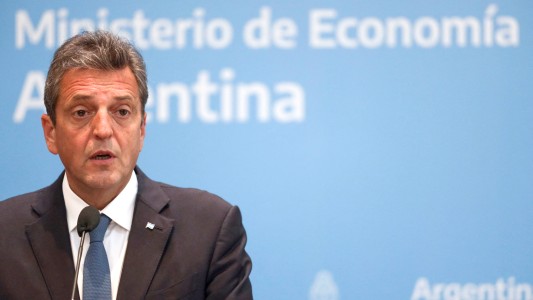 Massa anunció nuevos cambios en planes sociales para convertirlos en empleo y más controles