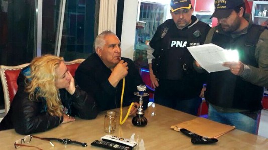 Desde la cárcel, "Pata" Medina apuntó contra su nieto por el robo en la casa