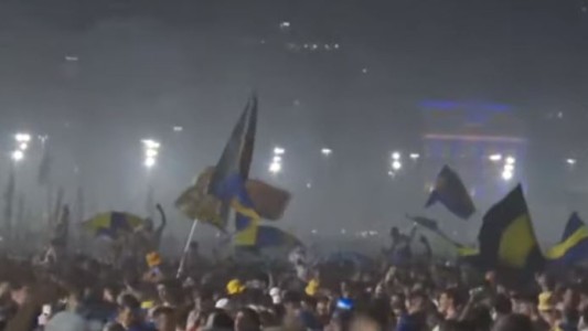 Los hinchas de Boca copan las playas en un banderazo multitudinario