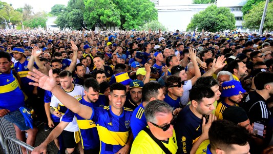 Tensión en la final de la Libertadores: la barra de Fluminense atacó a hinchas de Boca en el subte