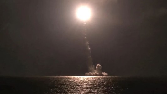Rusia probó con éxito un misil intercontinental en el Mar Blanco