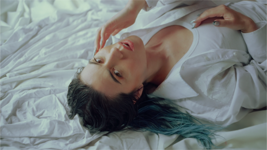 La ex vocalista de “Mano Arriba” Nati Ferrero lanza su nuevo single “Zero Grado”