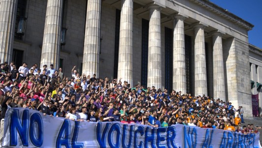 La Federación Universitaria Argentina hizo un acto contra la educación arancelada y los vouchers