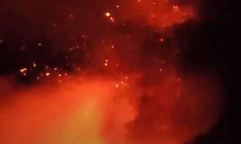 Impactantes imágenes de la erupción del volcán Etna en Italia