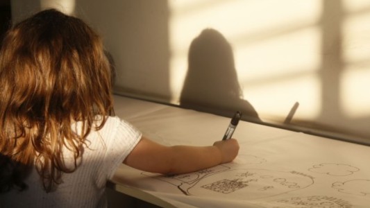 Reconocieron a dos mujeres como madres de una nena que nació de una fertilización asistida