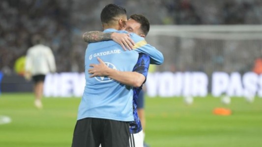 Video: así fue el reencuentro de Messi y Suárez antes de Argentina-Uruguay