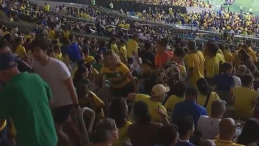 Los hinchas brasileños se fueron del Maracaná antes del cierre del clásico ante Argentina