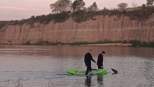 Un joven y dos menores se metieron a una cantera para nadar y murieron