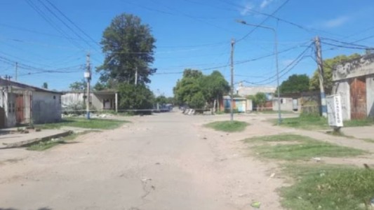 Rosario: Mataron a una mujer de siete disparos y dejaron un mensaje mafioso en el cuerpo