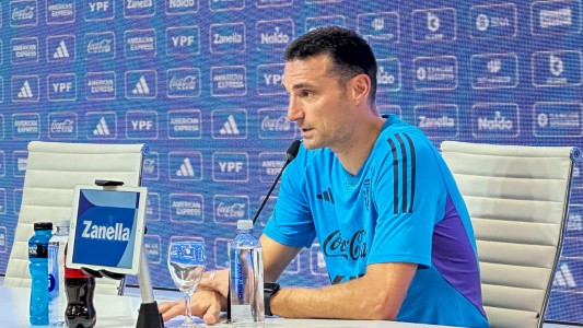 Scaloni iría al sorteo de la Copa América y hay optimismo sobre su futuro en la Selección