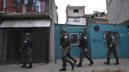 Por legítima defensa, absolvieron a un gendarme que mató a un joven armado cuando intentaba huir