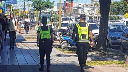 Suspenden por 90 días las licencias policiales en Santa Fe para sumar "efectivos a la calle"