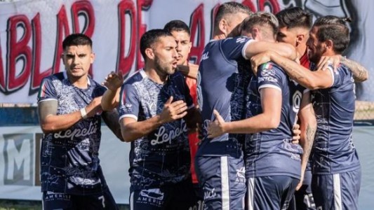 Sportivo Italiano es el último ascendido a la Primera B por el beneficio en el reglamento