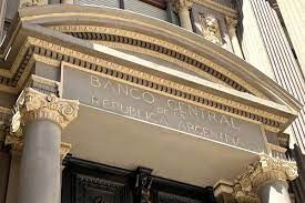 Banco Central trabaja en un plan para reducir deuda de comercio exterior y desarmar volumen de Leliq