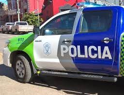 Campana: Un hombre asesinó a su esposa a puñaladas y luego se quitó la vida