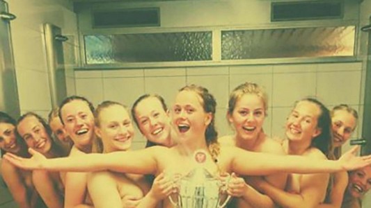 Se desnudaron para festejar que salieron campeonas