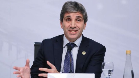 Luis Caputo consiguió financiamiento de la CAF para abonar el próximo vencimiento con el FMI