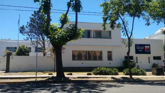 Delincuentes informáticos vaciaron la cuenta bancaria de un colegio de Mar del Plata