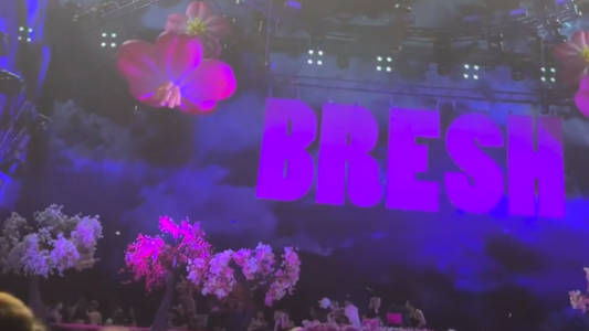 Por el temporal cedió parte de la estructura de la fiesta Bresh: así fue la evacuación