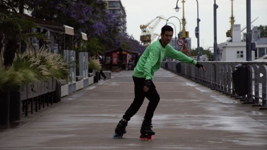 Influencer del roller freestyle hace patinar a multitudes: "Rollear es libertad"