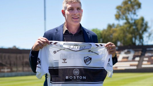 Platense oficializó el fin del ciclo de Martín Palermo
