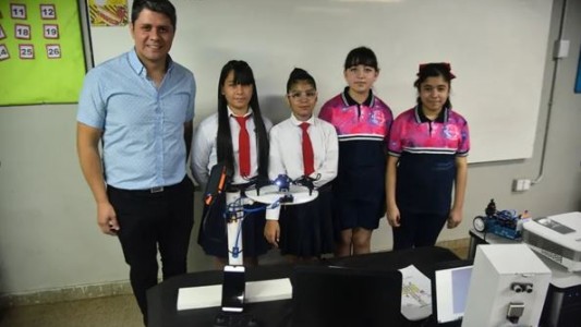 Alumnas cordobesas fueron reconocidas en una competencia internacional por crear una app contra la inseguridad