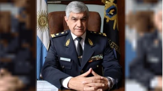 Ordenan el retiro de los 16 comisarios generales de la cúpula de la Policía Federal